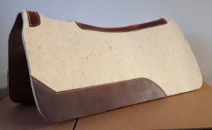 Western saddle pad 1/2